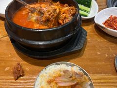 -喇喇排骨火锅·传统韩式脊骨汤(望京西园总店)