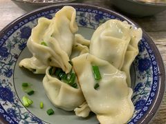 -无名氏宵夜小摊(祝家三姐妹馄饨店)