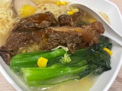 -佰搭果·广式茶餐厅(西华路店)
