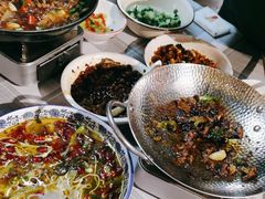 -彭耕记猪油炒小菜(吉联mall店)