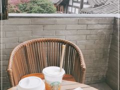 -星巴克臻选(成都宽窄巷子店)