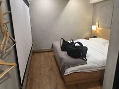 -闲隅江景艺术酒店(解放碑洪崖洞总店)
