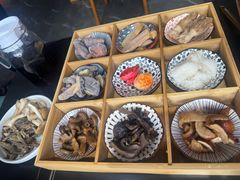 -野菌皇海景野生菌火锅(滨海大道店)