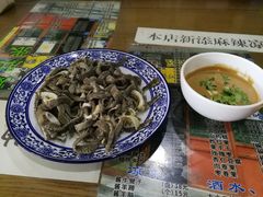 百叶-东兴顺爆肚张