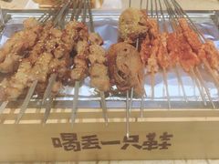 -喝丢一只鞋辣炒海鲜小烧烤(三八广场店)