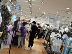 -三福时尚(三峡广场华夏银座店)