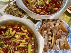 -乐山第一家临江鳝丝(茶坊路店)