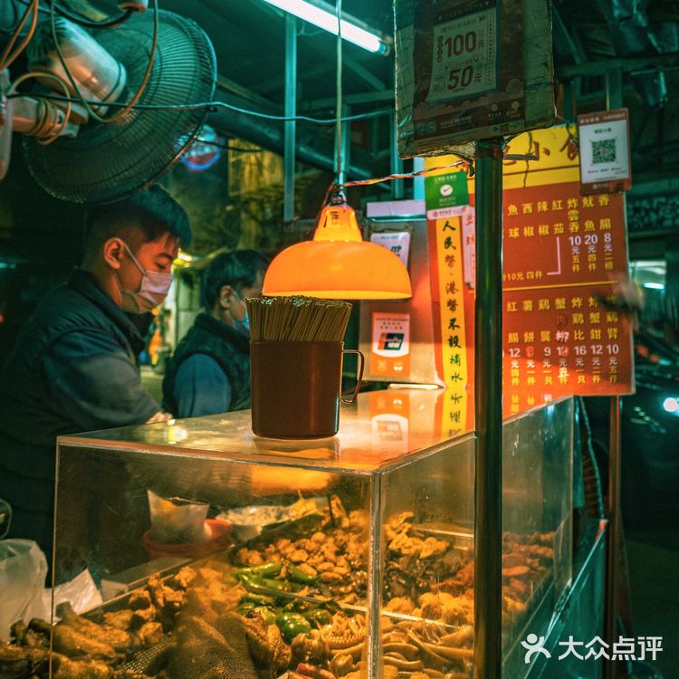 谁能拒绝澳门宵夜路边摊，真香警告‼️