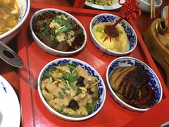 -窄巷子陕菜馆·地道陕西菜(粉巷店)