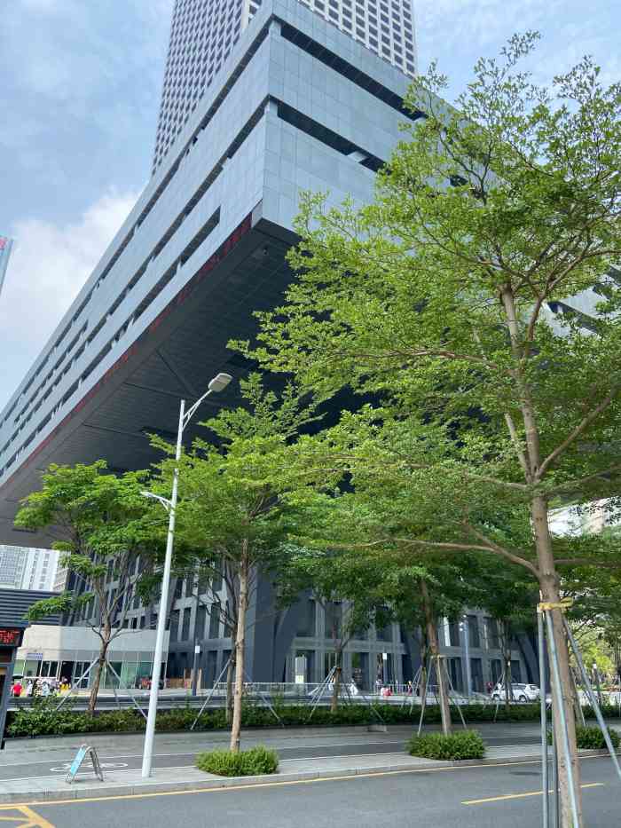 深圳证券交易所-"从福田地铁站31口出来.发现地标建筑～.