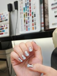 -UU·NAIL美甲美睫專門店