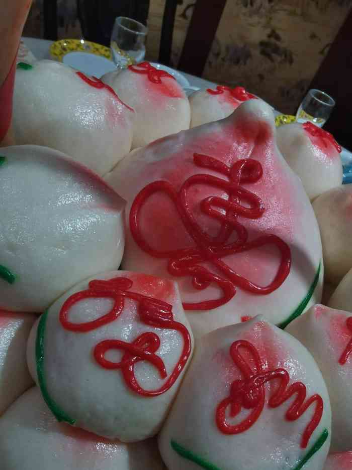 前门老正兴总店-"奶奶80大寿,特意在大众点评上搜索了寿桃.