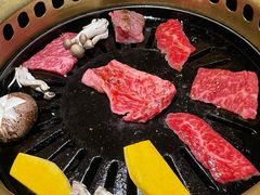 -炼火烤肉店