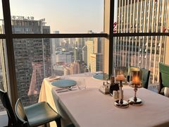 -云厨·高空西餐厅(成都瑯珀·凯悦臻选酒店)