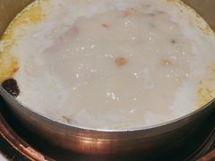 -洪氏嗨捞·猪肚鸡火锅(阳光天地店)