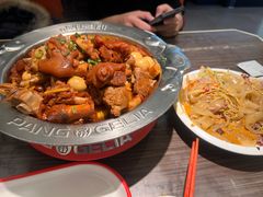 -胖哥俩肉蟹煲(石家庄长安万达店)