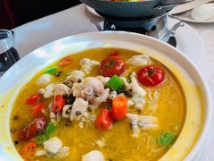 黄贡椒牛蛙-马凯餐厅(长椿街店)