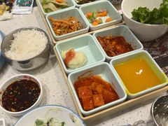 -韩香福烤肉庄园(荣成店)