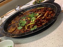 -蛙鱼潭美蛙鱼头火锅(解放碑瑞富广场店)