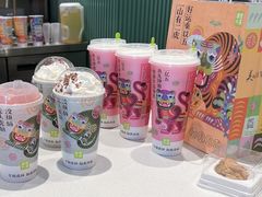 -星巴克臻选(呼和浩特维多利摩尔城店)