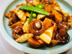 鲜口蘑烧芦笋-北平盛世·新京菜·北京烤鸭(劲松·双井店)