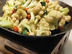 -十二饭点·川菜(北站圆融店)