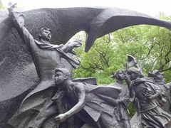 -上海市龙华烈士陵园