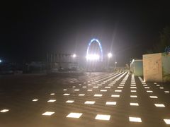 -南京眼步行桥