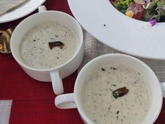 蘑菇汤-LUCCA卢卡西班牙海鲜饭(远洋广场店)