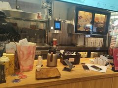 -霸王茶姬(上海静安大悦城店)