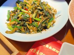 -魏铭鱼头捞饭(晋阳路店)