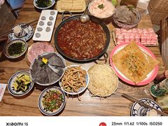 -旧街市鲜货老火锅(大光路店)