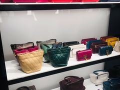 -GIVENCHY(佛罗伦萨小镇奥莱店)