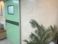 -半岛宠物医院24小时·内窥镜·牙科·碎石中心(府城大道店)