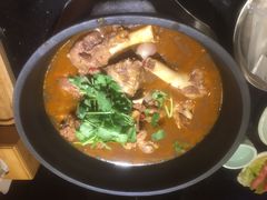精品砂锅羊棒骨-百味源炭火烤翅 ·夜市大排档(酒仙桥店)