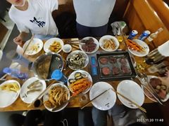 -相约海中金海鲜肥牛自助烤肉火锅(上下九店)