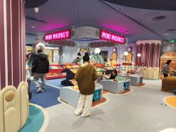 -奈尔宝家庭中心·亲子餐厅(北京东坝万达店)