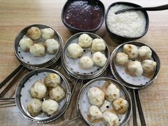 特色酱肉包-吃不亏特色包子(三峡广场店)