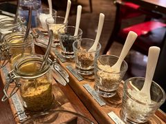 -恰餐厅及酒吧 CHAR Bar & Grill (北京丽都皇冠假日店)