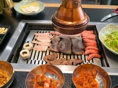 -臻牛烤肉
