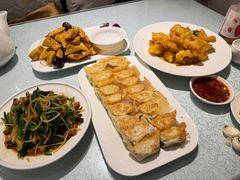 -大妈饺子馆·特色锅包肉·饺子(鼓楼店)