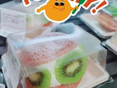 -七鲜超市(瑞虹天地太阳宫店)