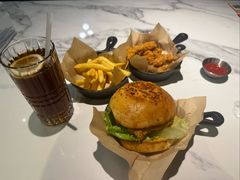 -必胜客(江东万达店)