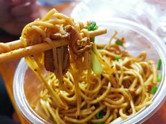 炒面-老光明岗琼甜茶馆