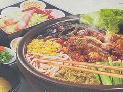 -沁麦源过桥米线(总店)