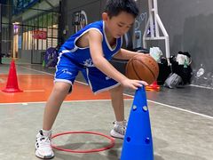 -东方启明星篮球培训(击掌校区)