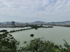 -星湖旅游景区七星岩