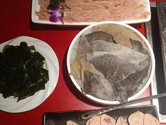-二荆条·蜀鲜汇城市森林火锅