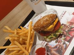 -The Habit Burger Grill 哈比特汉堡(爱琴海店)