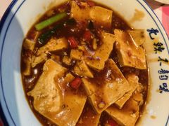-笨豆腐居民楼菜馆•江西小炒(天津开发区店)